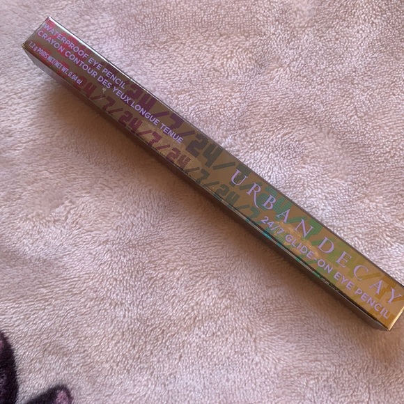 Urban Decay Waterproof Eye Pencil - Picture 4 of 4